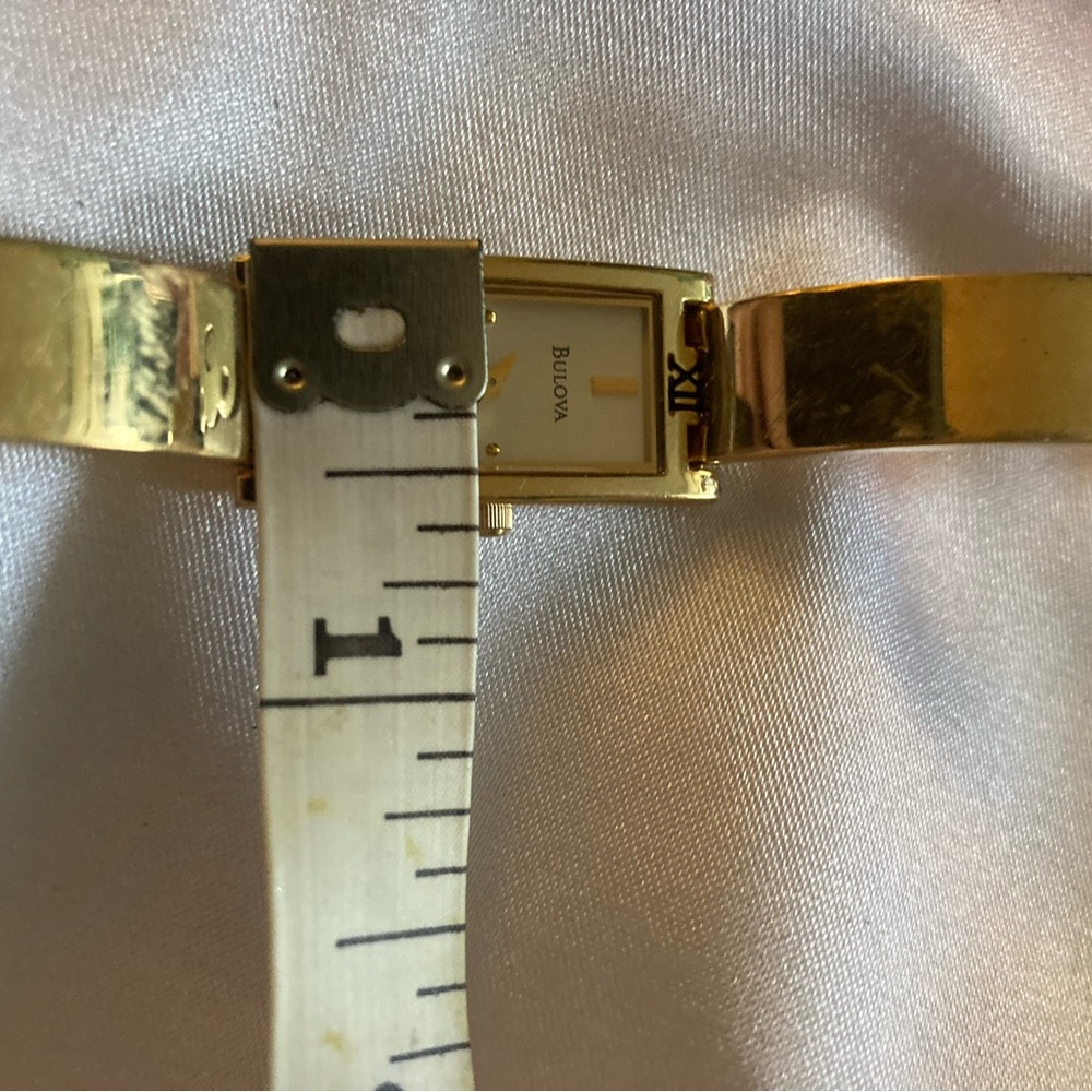 Bulova Gold Rectangular Watch - Picture 4 of 7